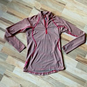 Columbia women sportswear Quarter zip lightweight active wear
